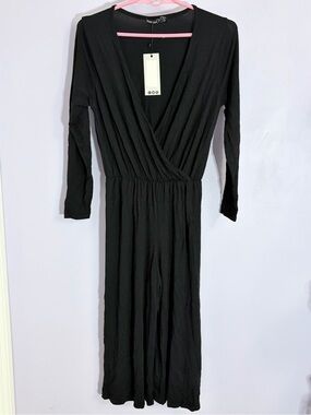 Boohoo petite black long sleeve jumpsuit